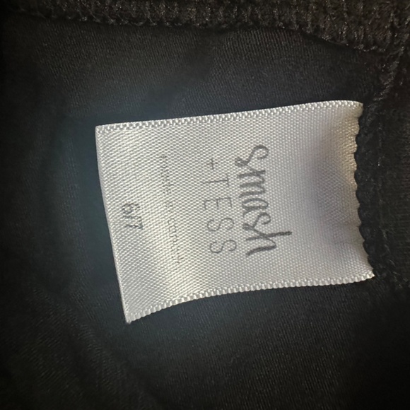 Smash and Tess kids 6/7 sweetheart romper - Picture 3 of 3